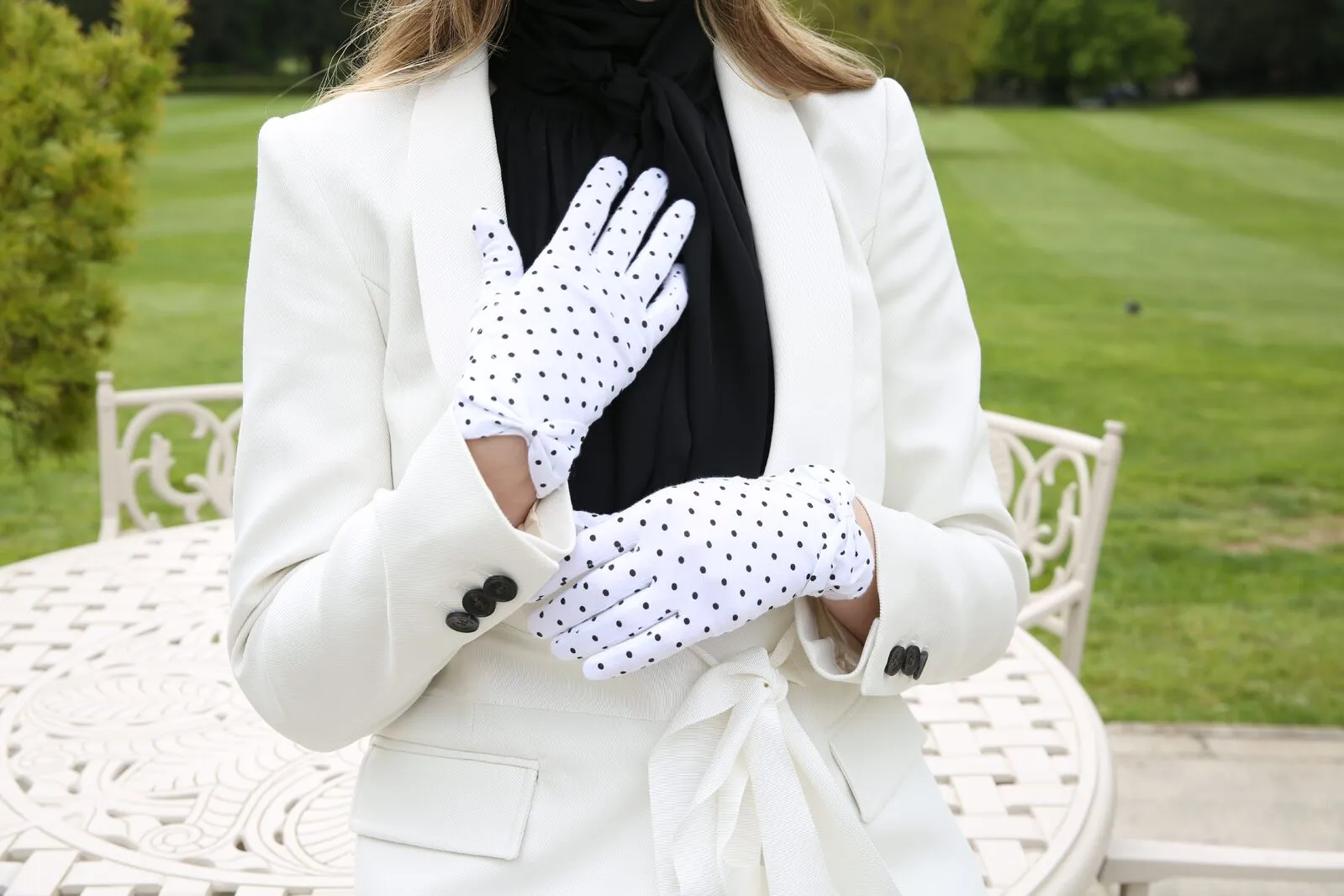 Dents Women's Spotted Cotton Gloves with Cuff Bow in White/Black
