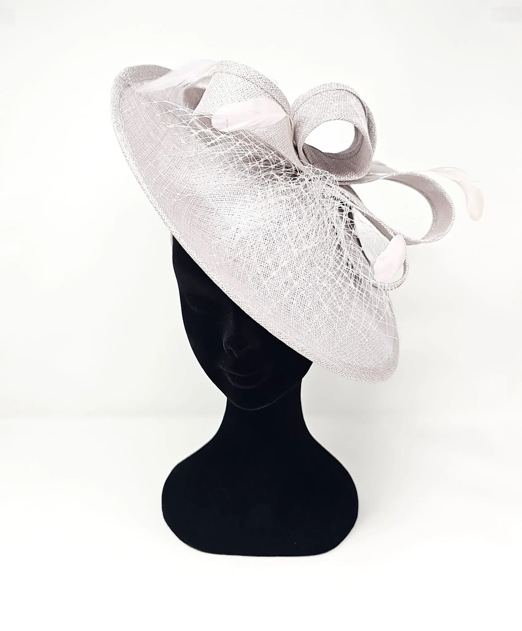Metallic Pearl Looped Feather Hatinator