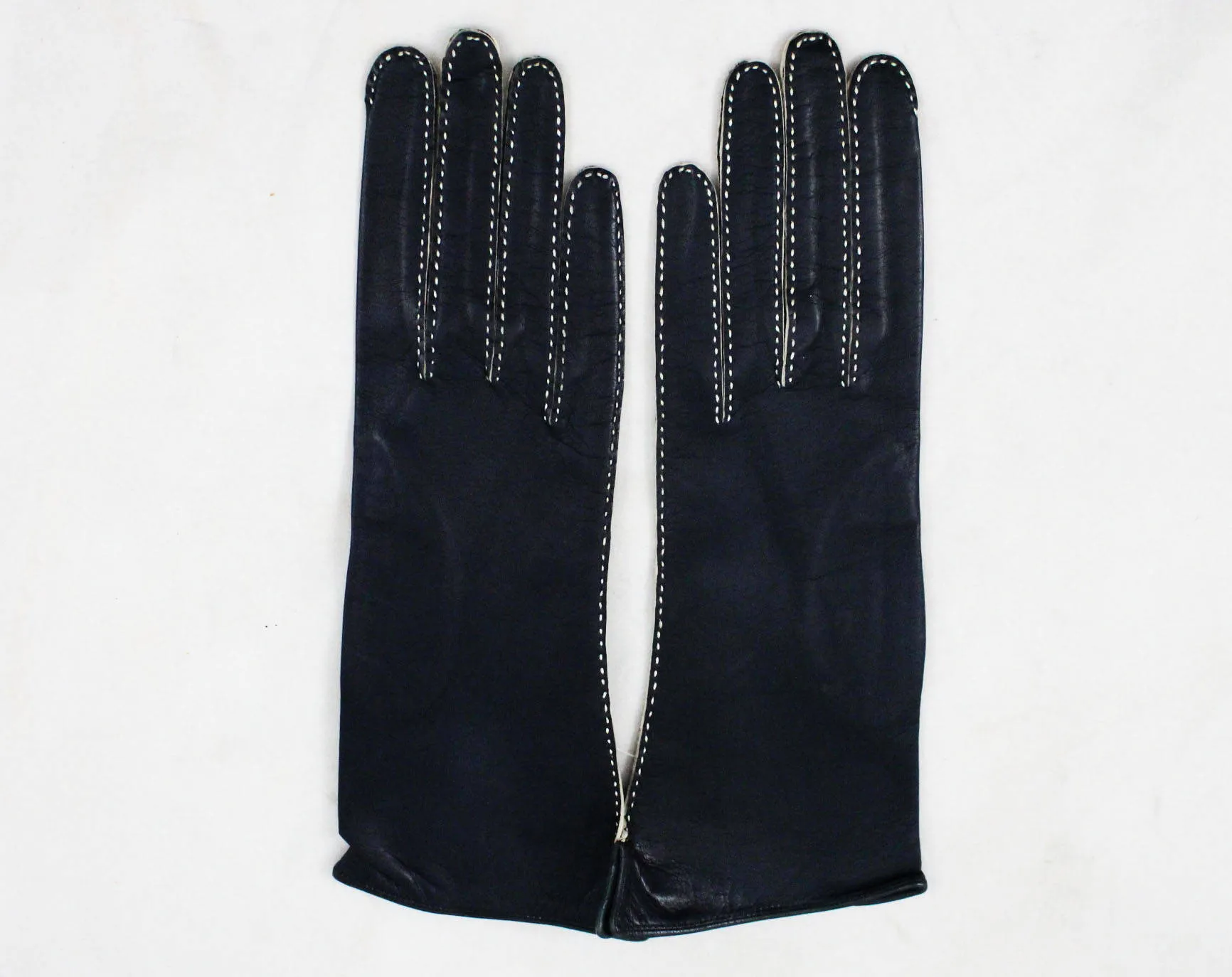 Navy Leather Gloves with Pick Stitching - Size 5 1/2 Sophisticated Wrist Length Pair 1950s Kid Gloves - White & Dark Blue - Mint Condition