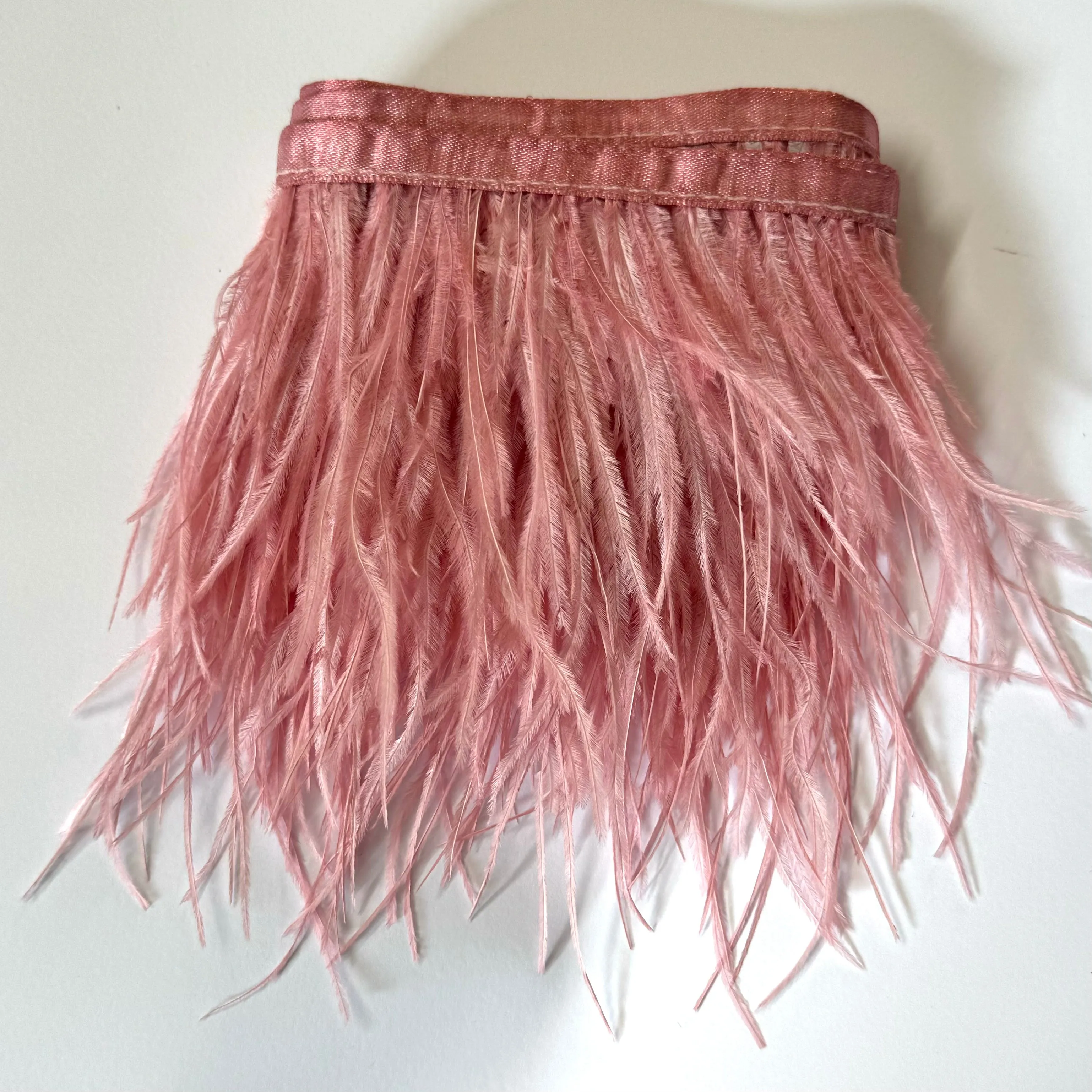 Ostrich Feathers Strung per metre - Dusty Pink