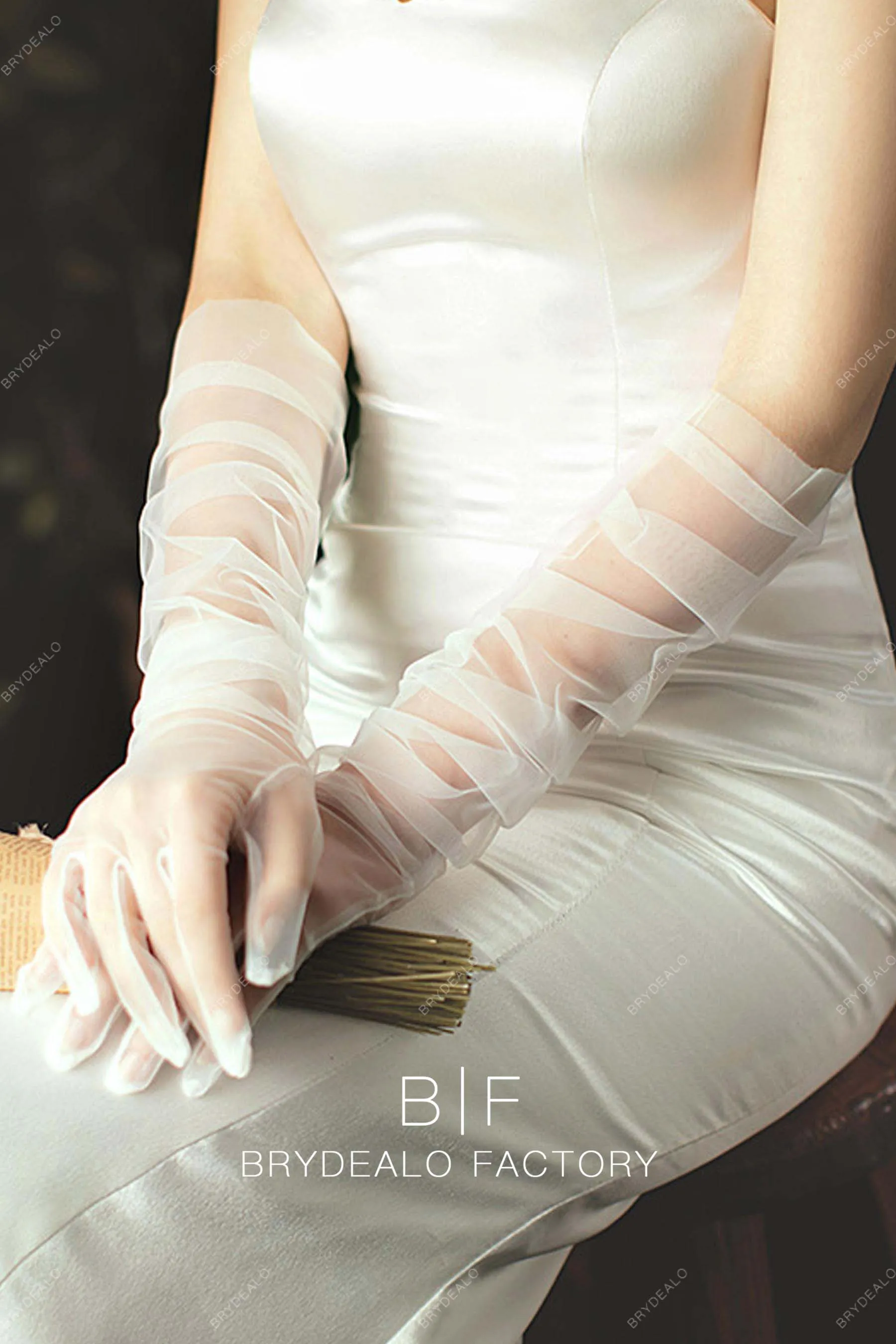 Simple Plain White Black Tulle Bridal Gloves