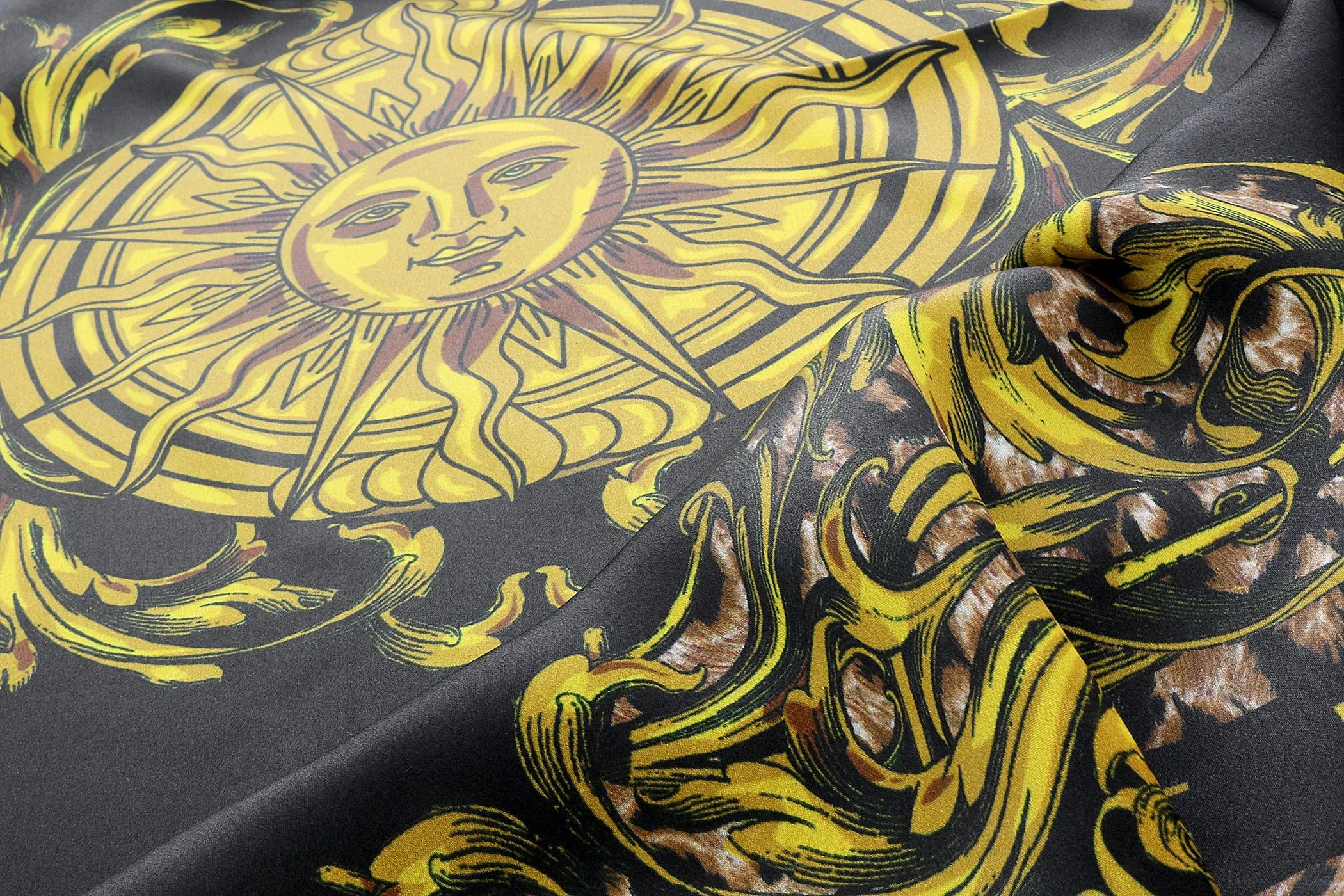 Versace Jeans Couture Baroque Print Square Black/Gold Pure Silk Scarf